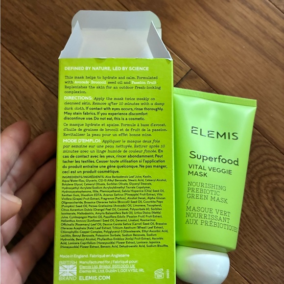 Elemis Superfood Vital Veggie Mask Nourishing Prebiotic Green Mask 75ml - Picture 3 of 6